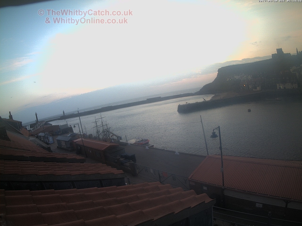 Whitby Sun 30th April 2017 05:15.