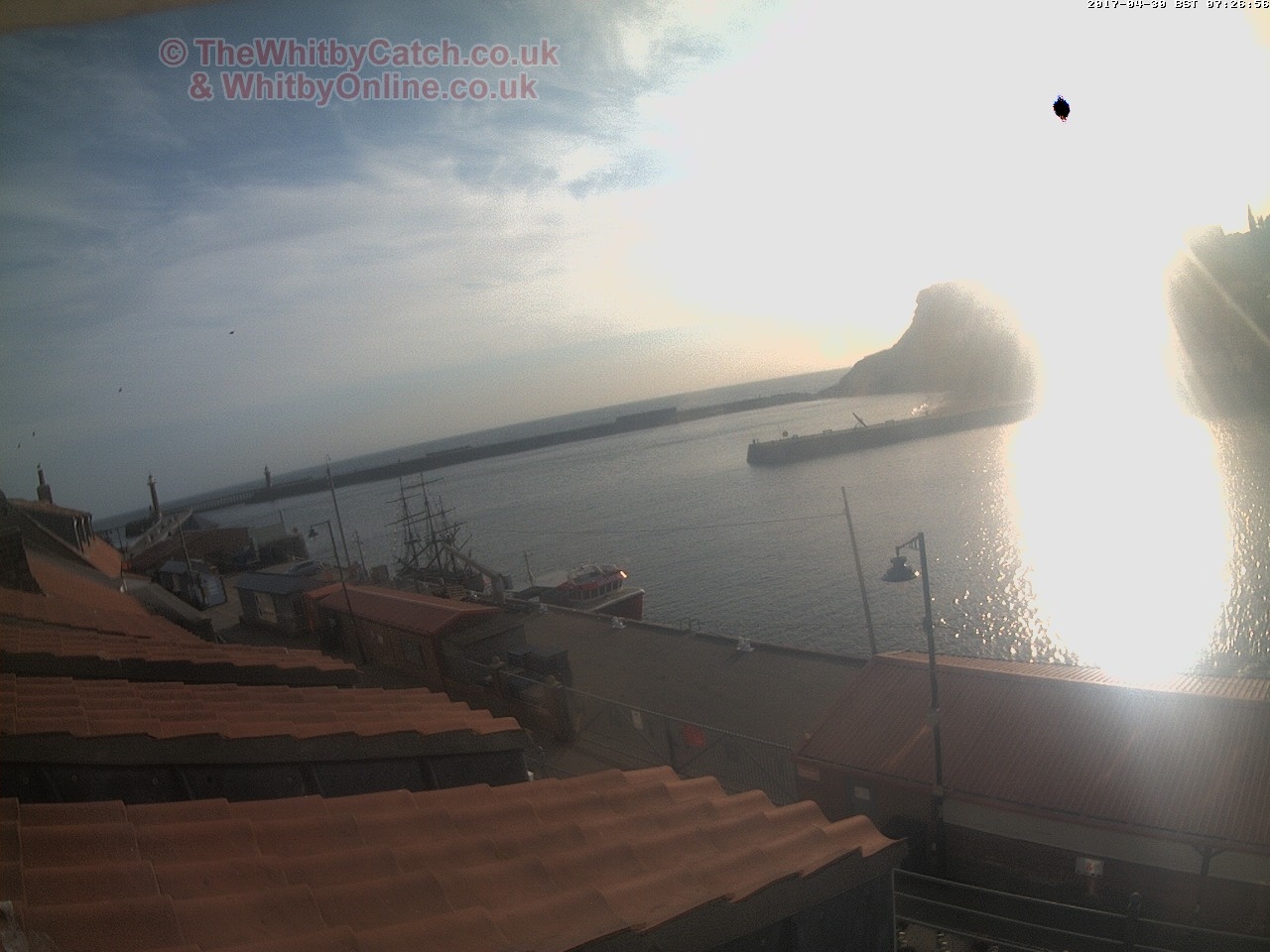 Whitby Sun 30th April 2017 07:27.