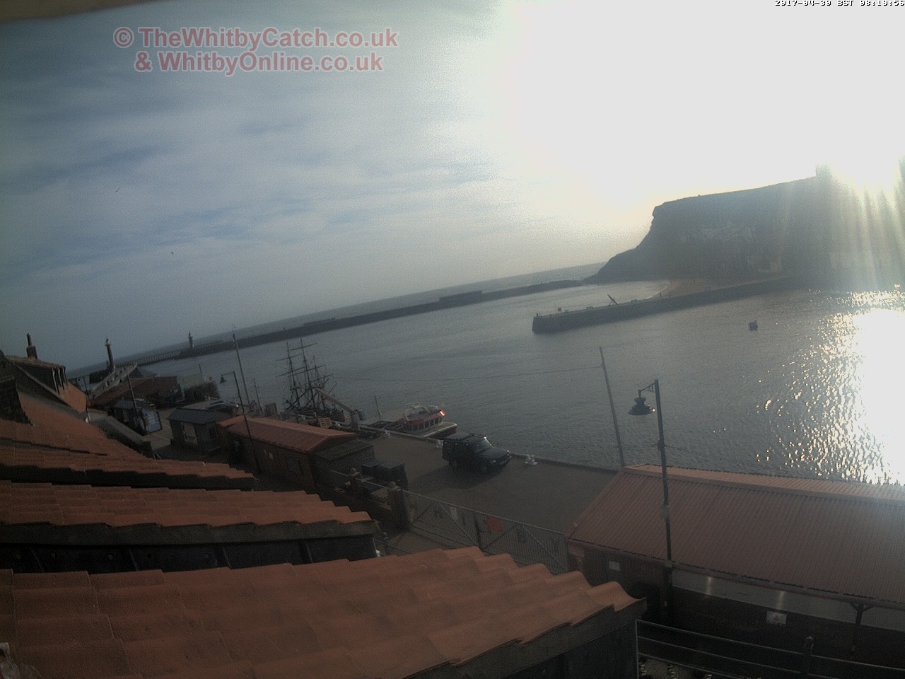 Whitby Sun 30th April 2017 08:20.