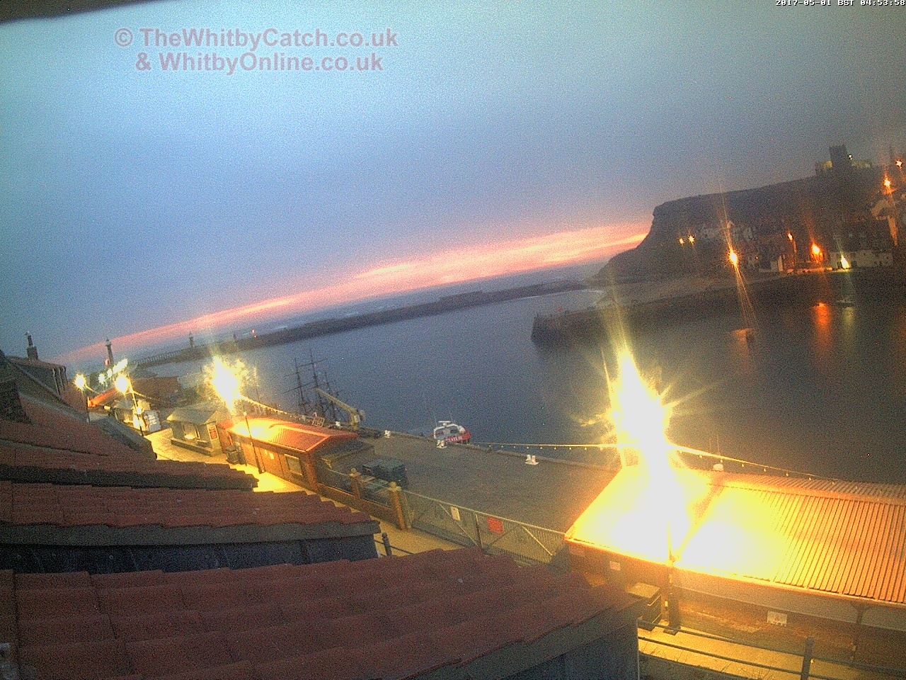 Whitby Mon 1st May 2017 04:54.