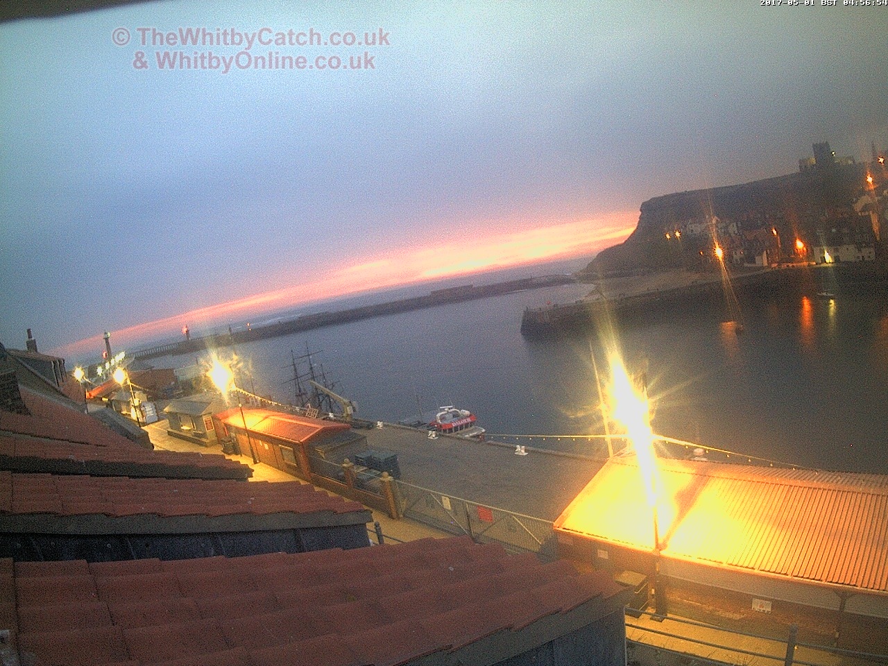 Whitby Mon 1st May 2017 04:57.