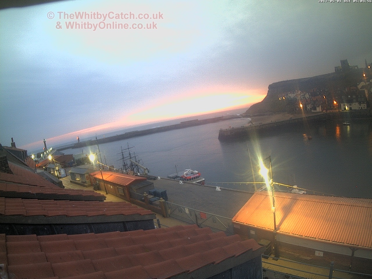 Whitby Mon 1st May 2017 05:05.