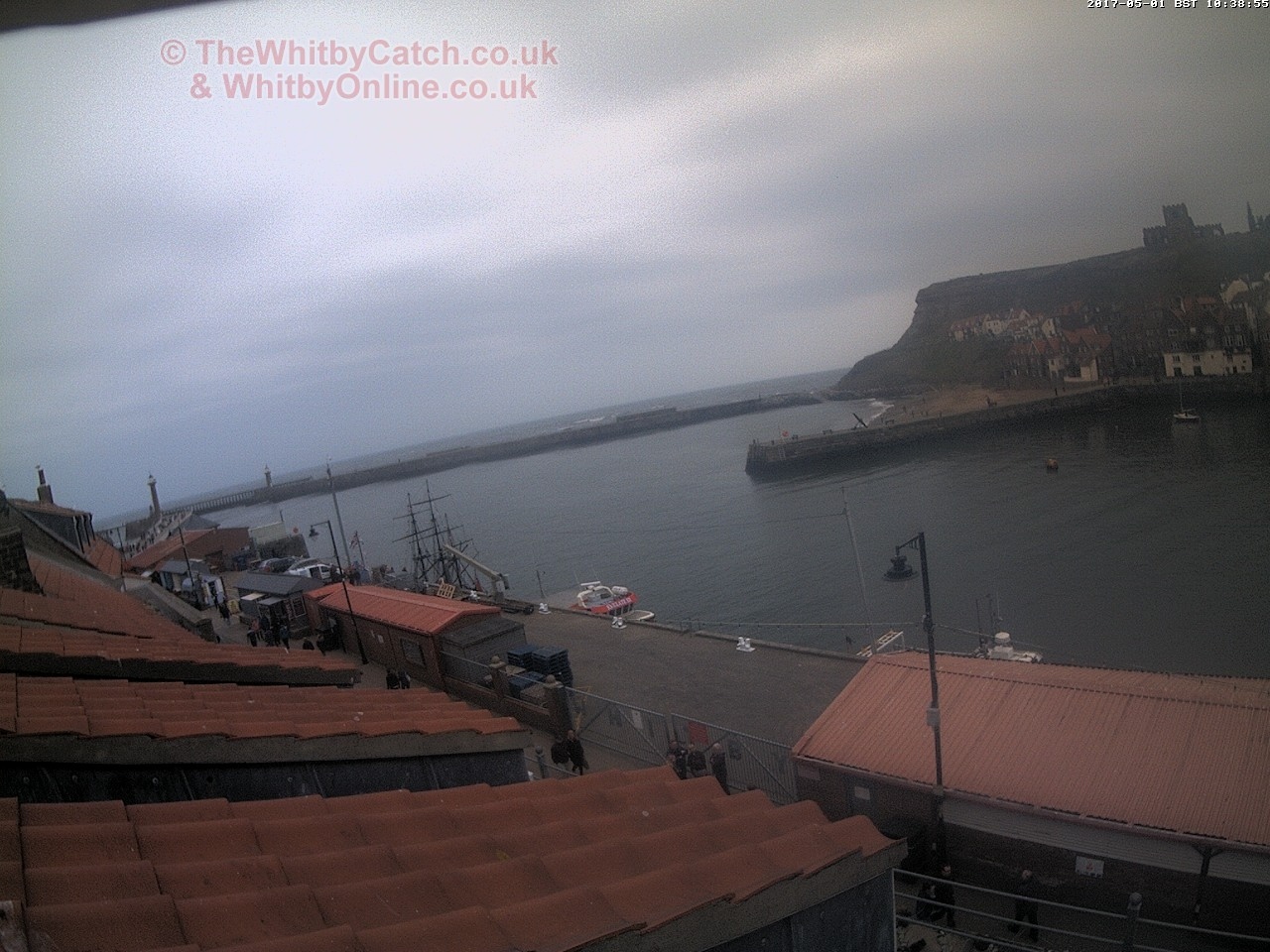 Whitby Mon 1st May 2017 10:39.