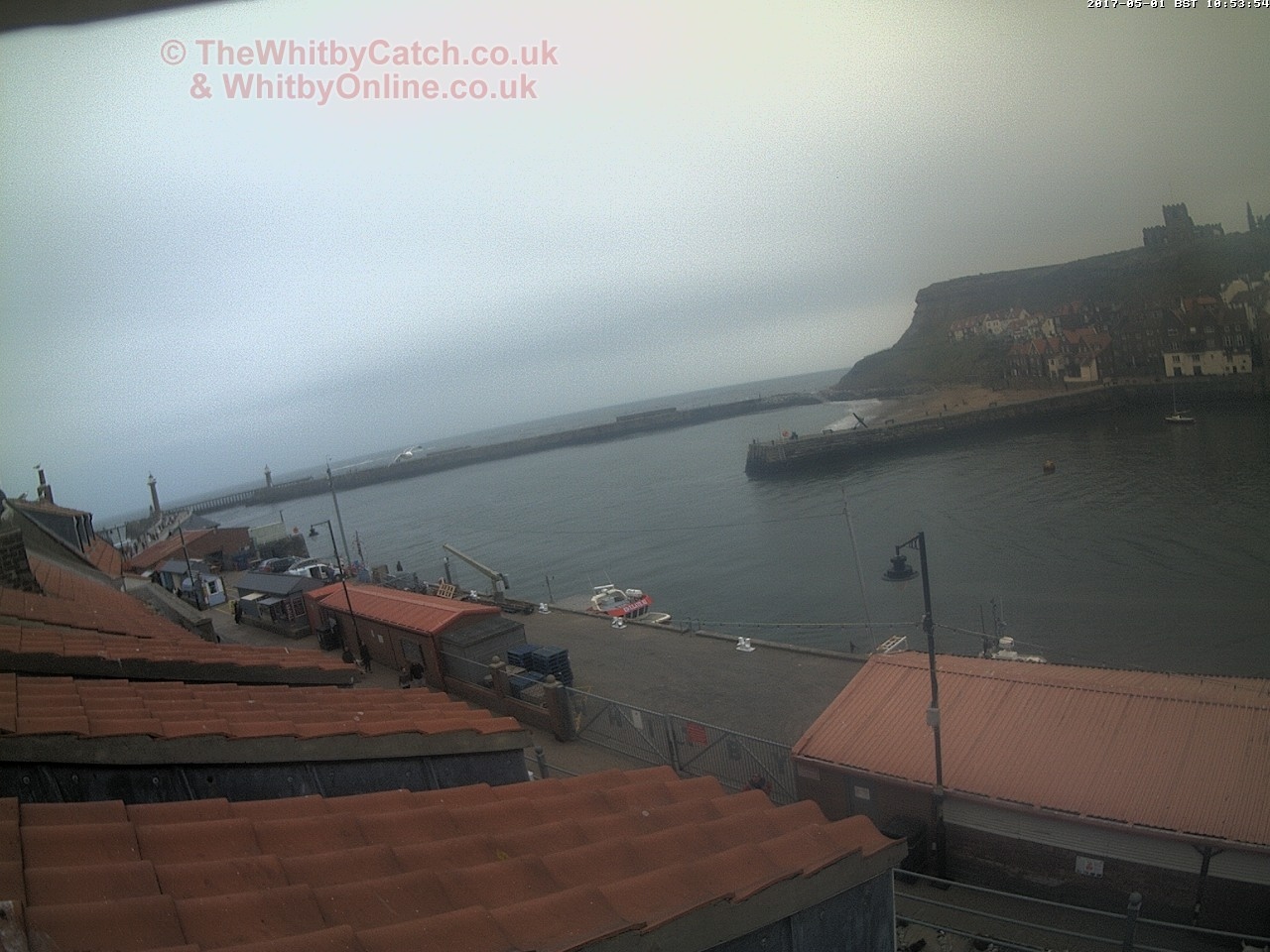 Whitby Mon 1st May 2017 10:54.