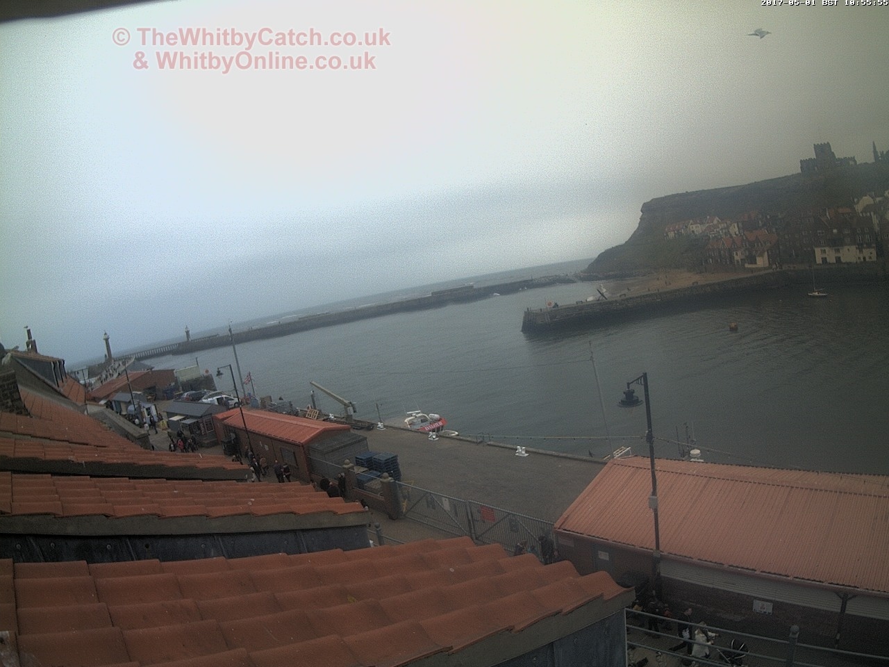 Whitby Mon 1st May 2017 10:56.