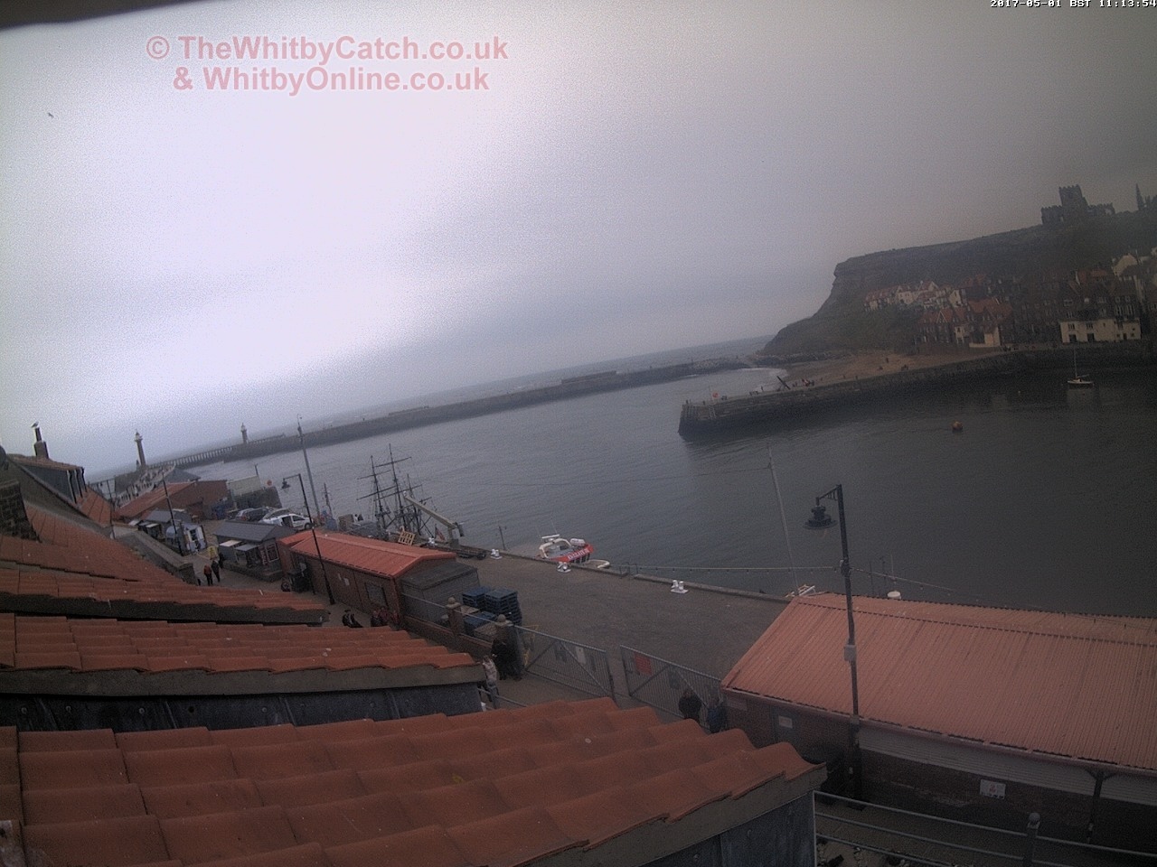 Whitby Mon 1st May 2017 11:14.