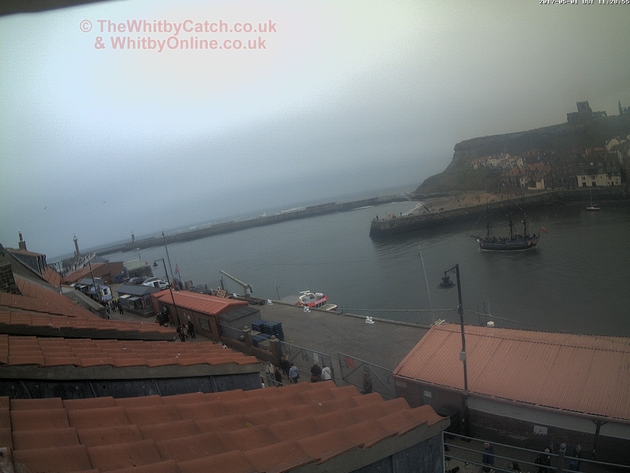 Whitby Mon 1st May 2017 11:29.