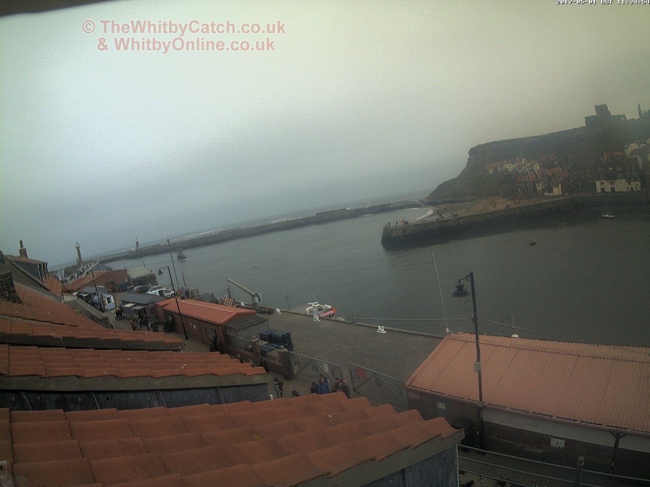 Whitby Mon 1st May 2017 11:35.