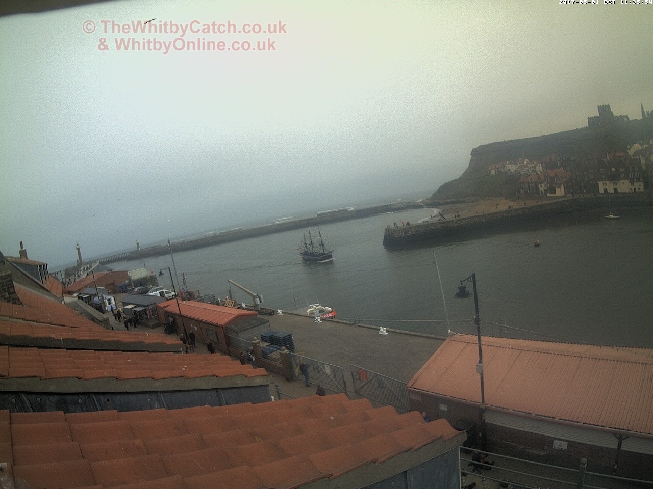Whitby Mon 1st May 2017 11:36.