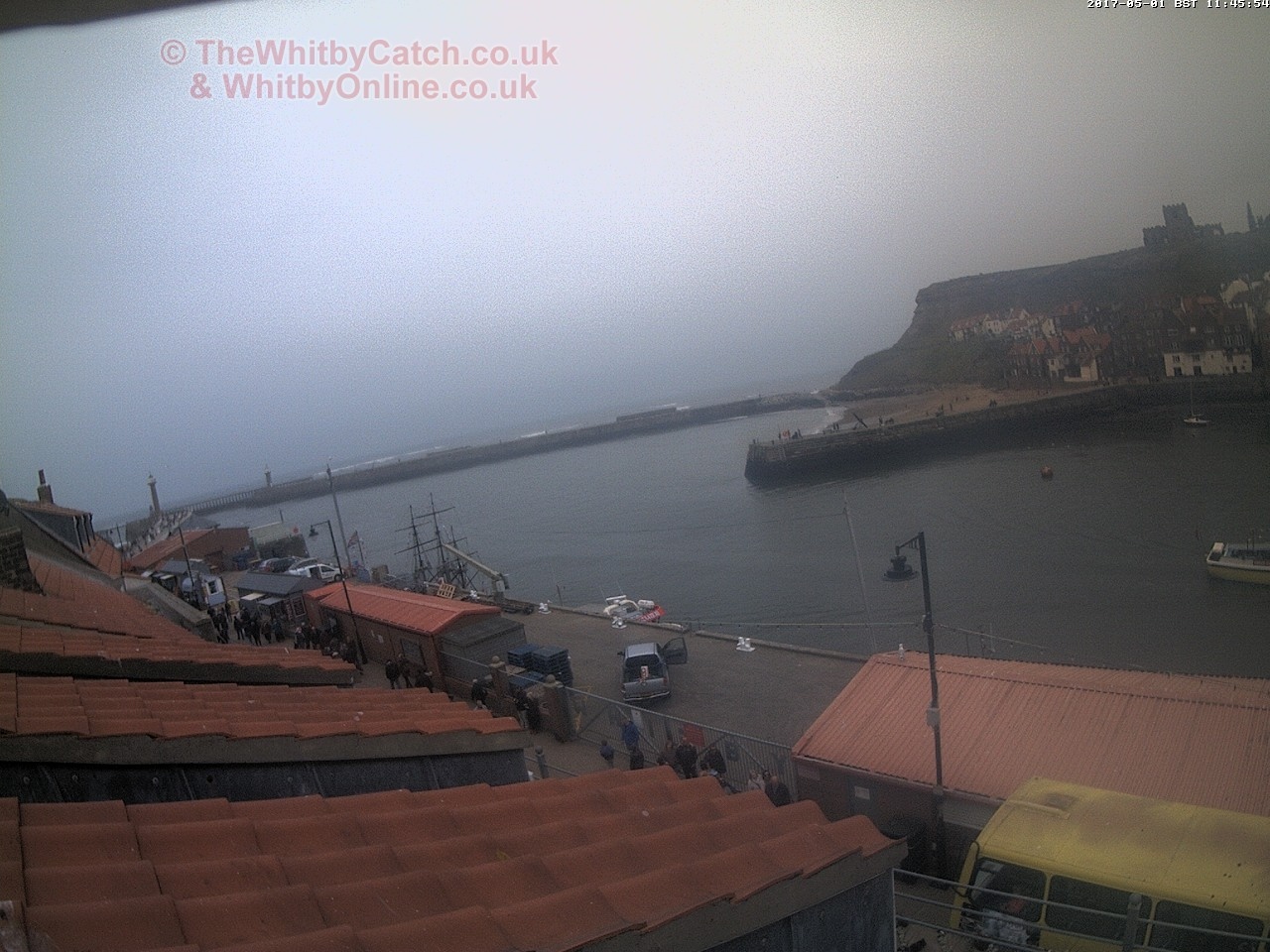 Whitby Mon 1st May 2017 11:46.