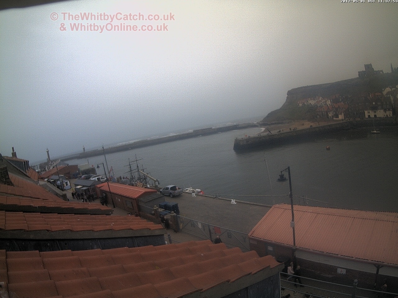 Whitby Mon 1st May 2017 11:48.