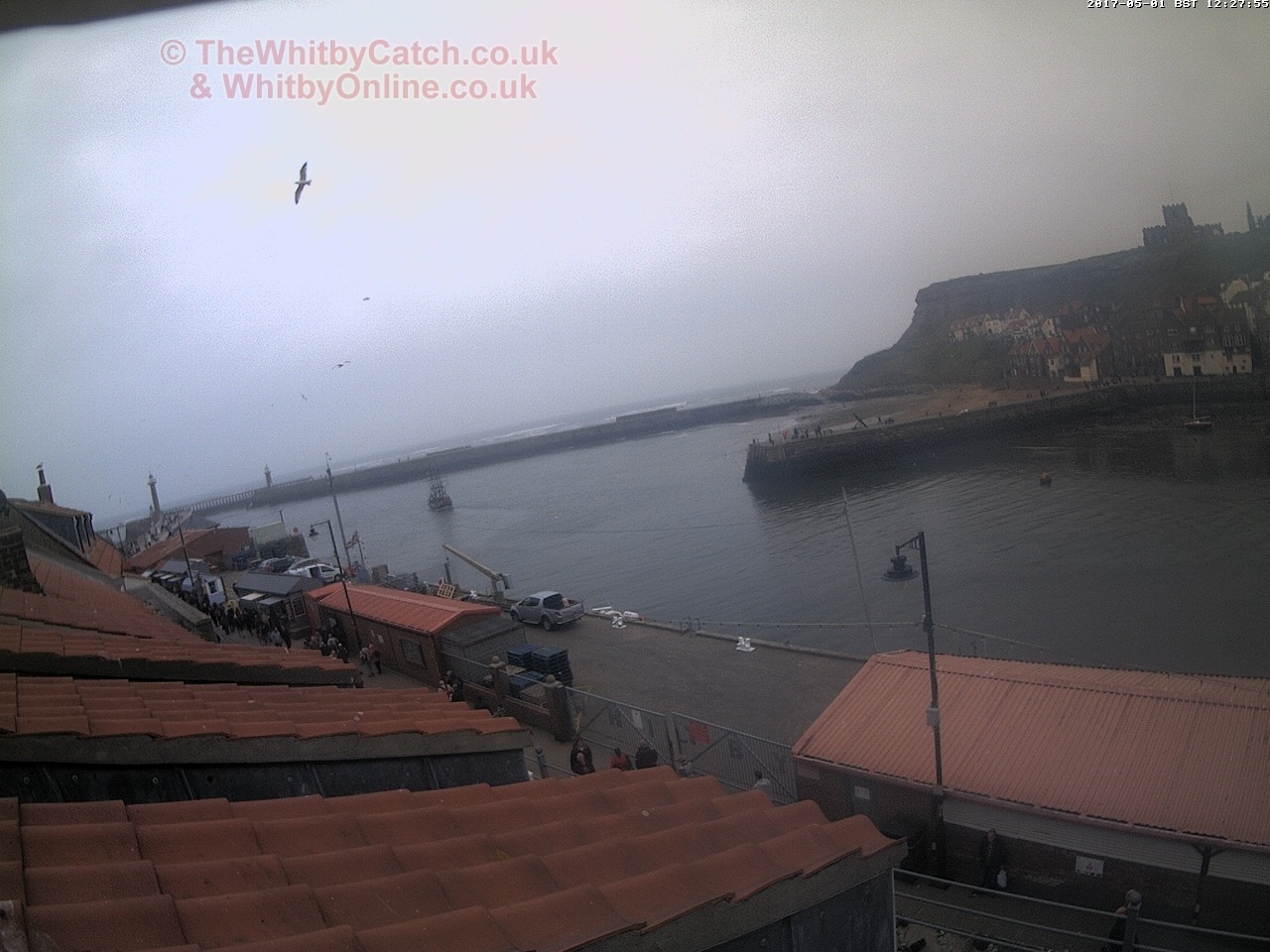 Whitby Mon 1st May 2017 12:28.