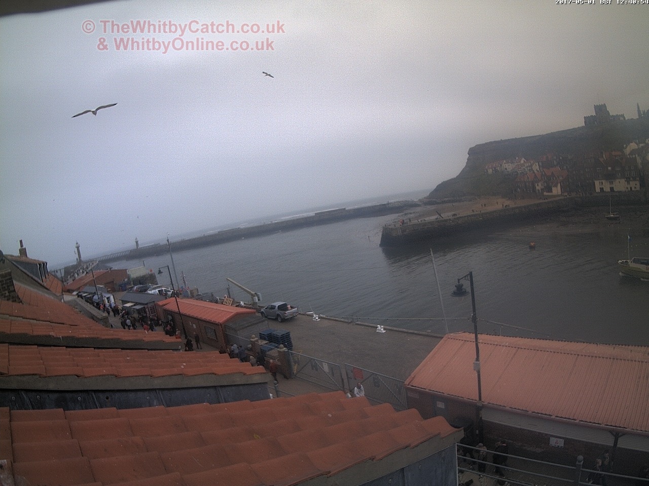 Whitby Mon 1st May 2017 12:41.