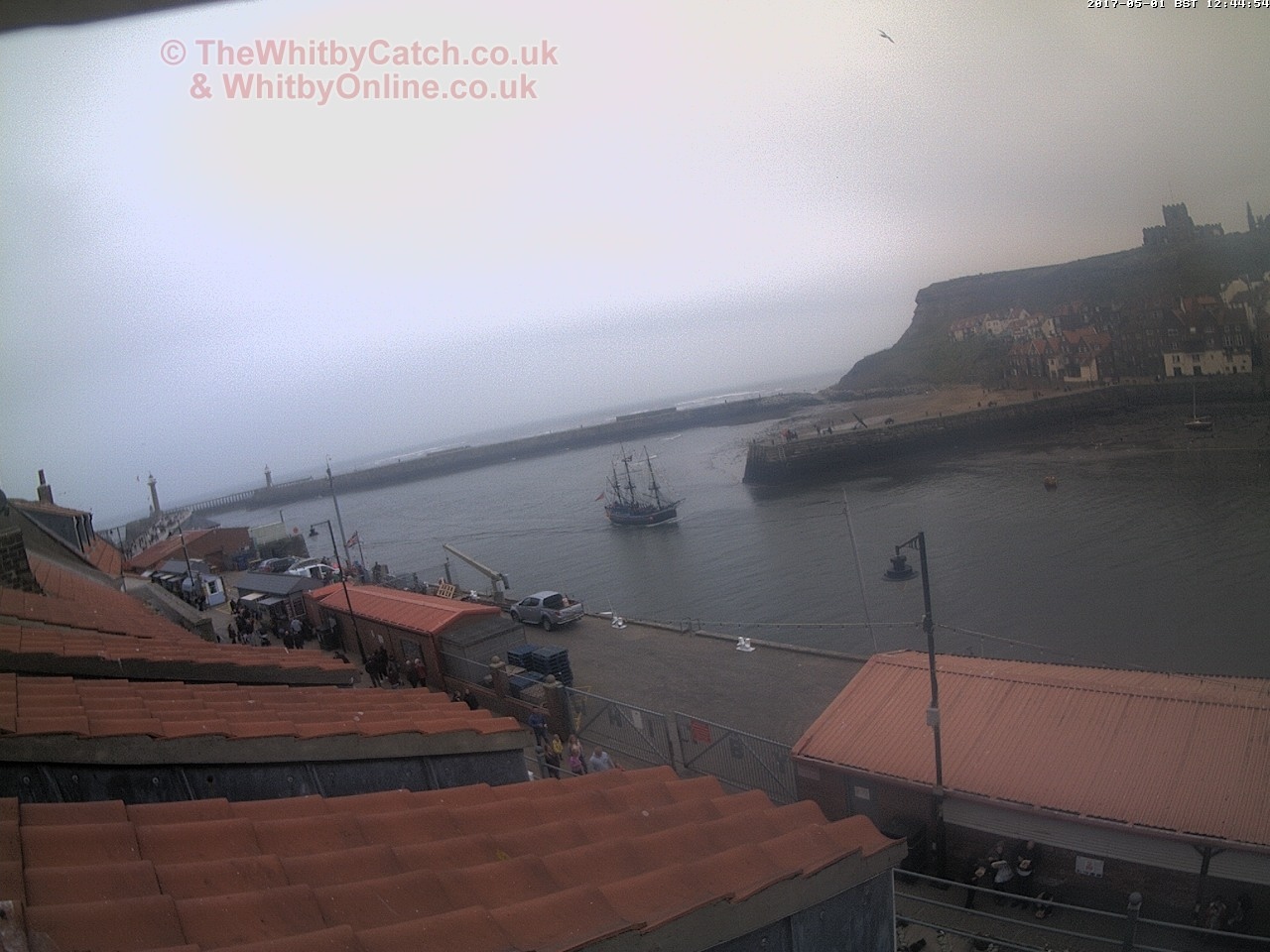 Whitby Mon 1st May 2017 12:45.