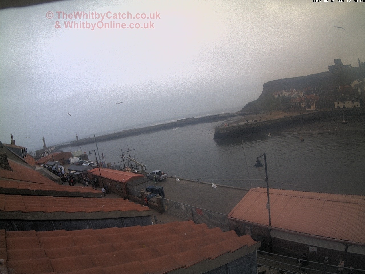Whitby Mon 1st May 2017 12:51.