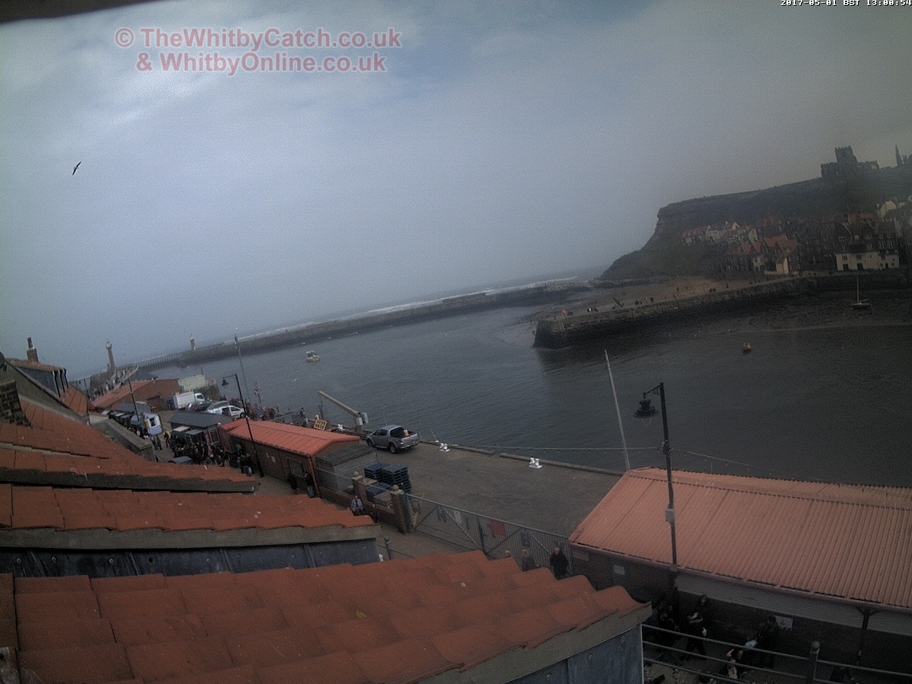 Whitby Mon 1st May 2017 13:01.