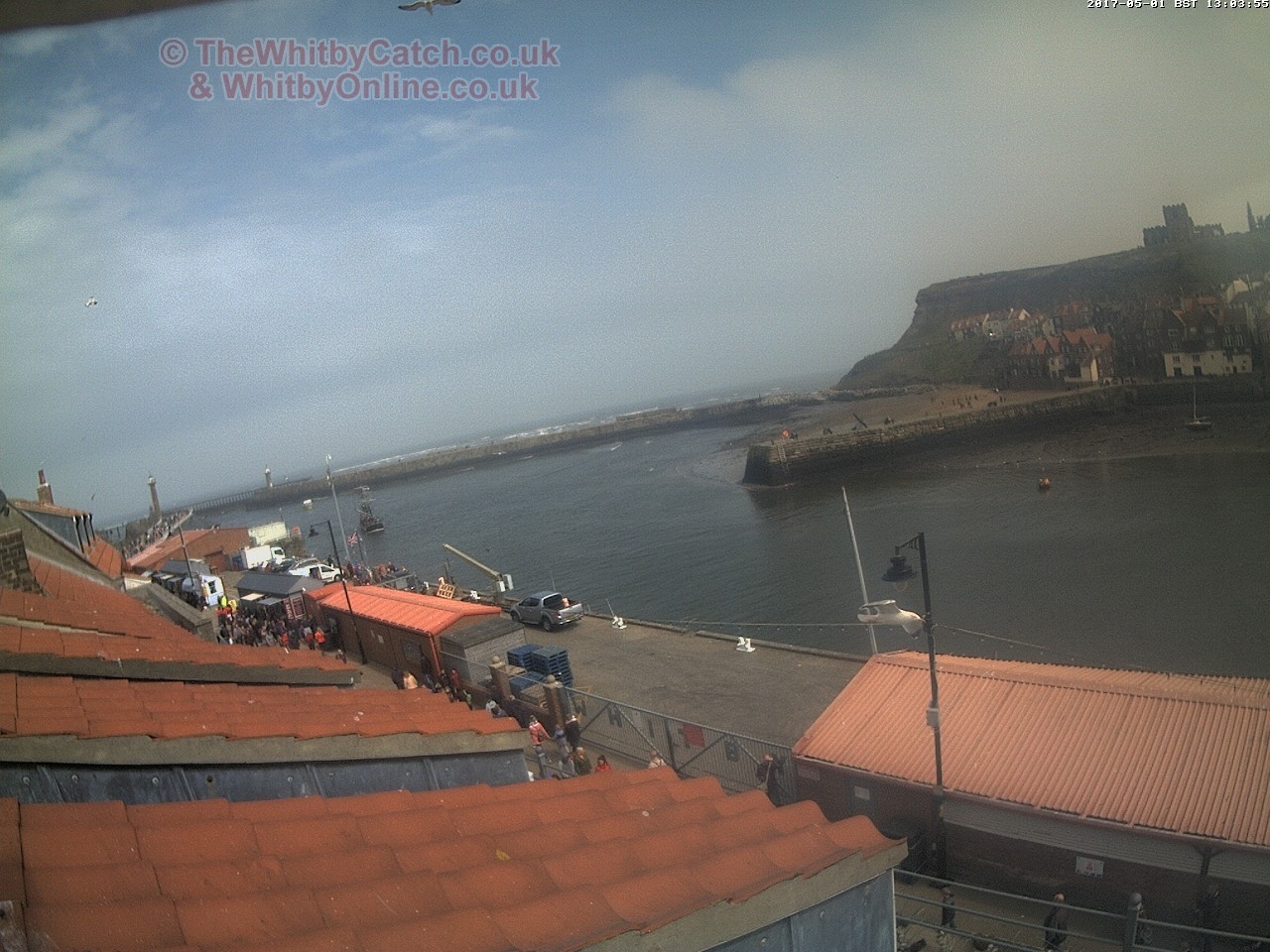 Whitby Mon 1st May 2017 13:04.