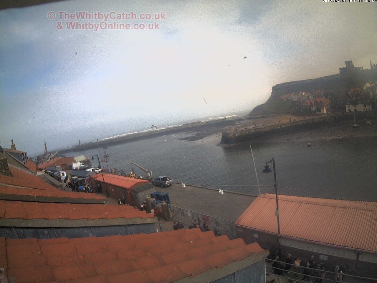 Whitby Mon 1st May 2017 13:31.
