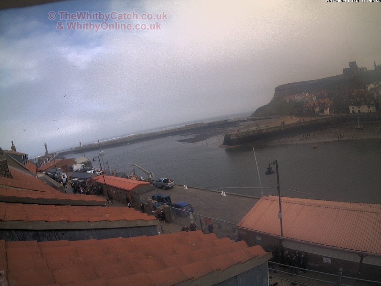 Whitby Mon 1st May 2017 13:41.