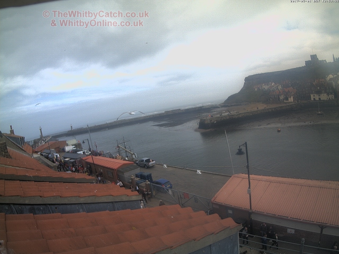 Whitby Mon 1st May 2017 13:54.