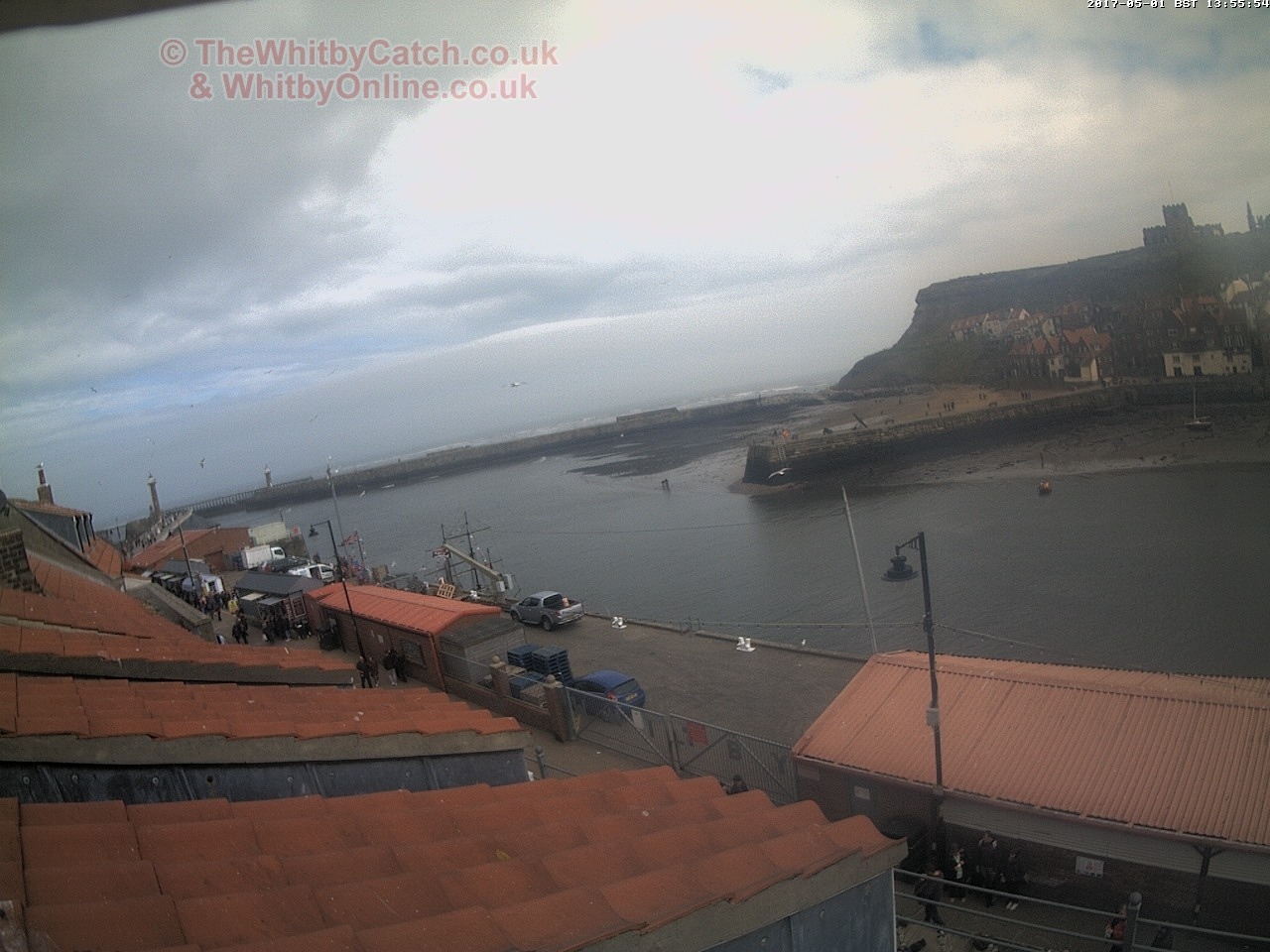 Whitby Mon 1st May 2017 13:56.