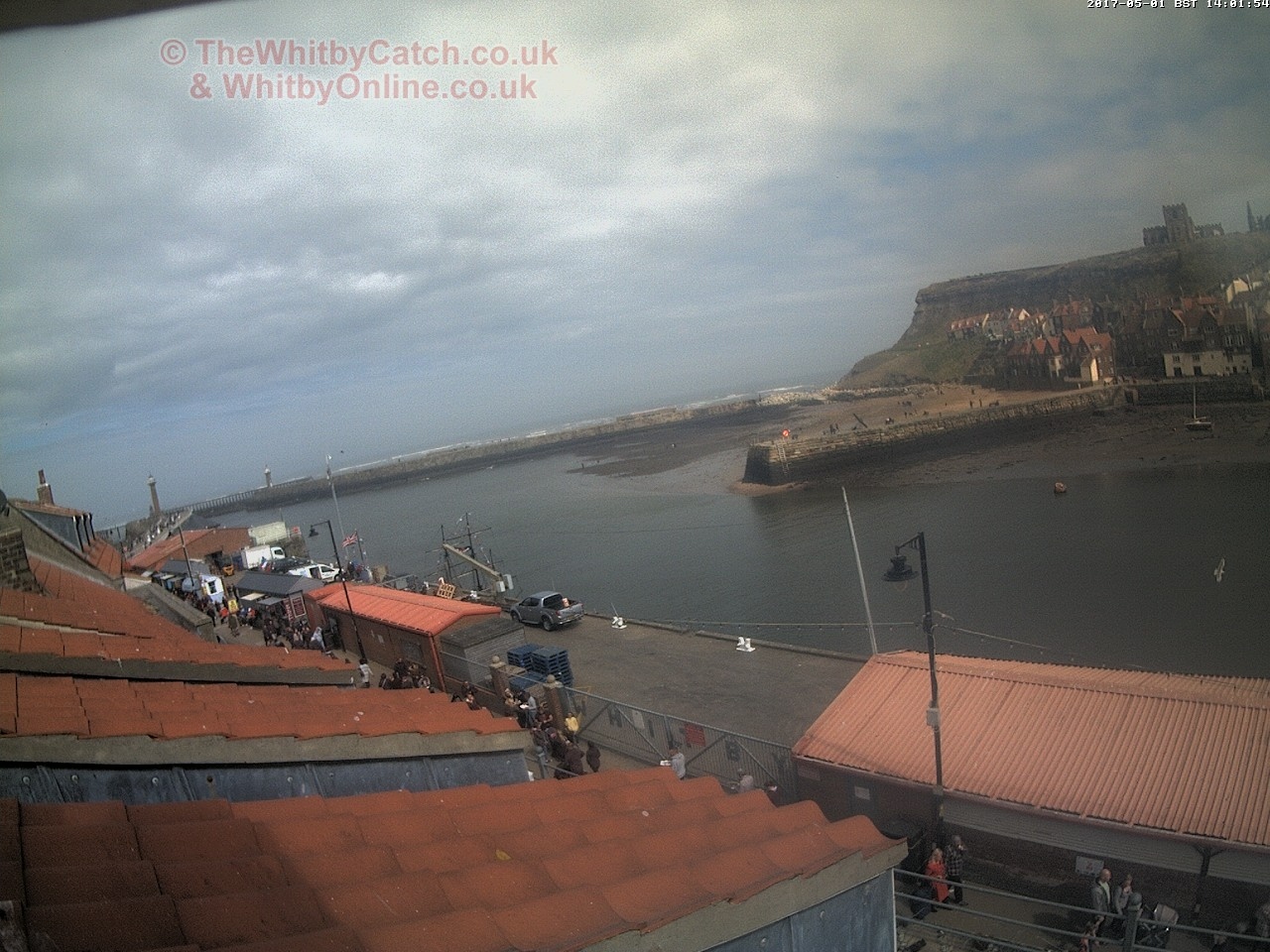 Whitby Mon 1st May 2017 14:02.
