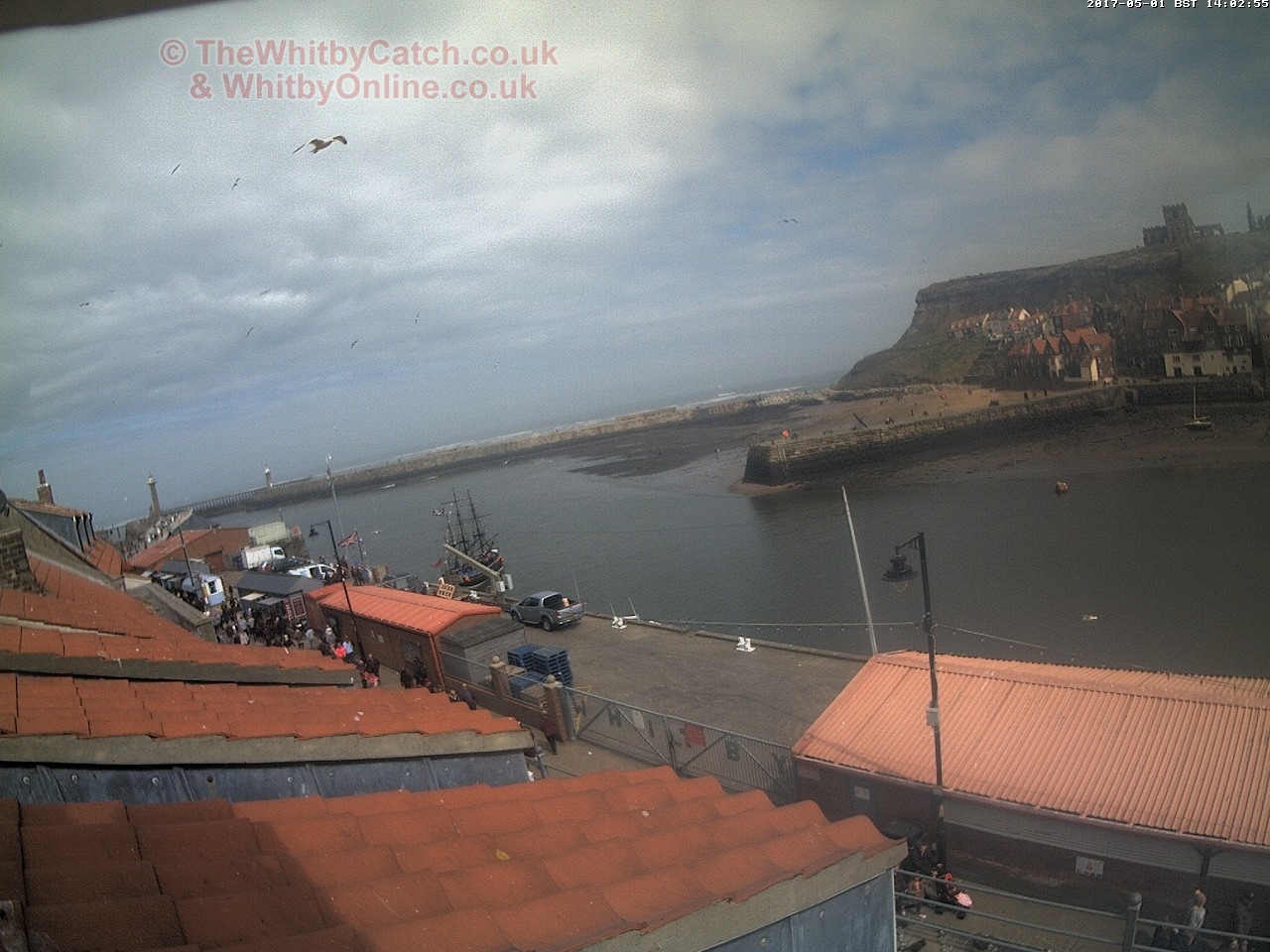 Whitby Mon 1st May 2017 14:03.